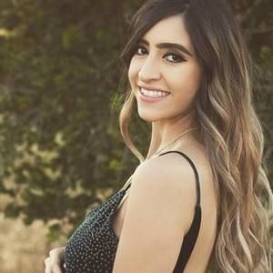 Meet your Posher, Jasmine